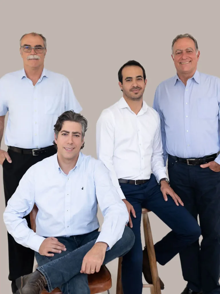Antônio Márcio Lara, Adriano Santos Lara, Bernardo Santos Lara e Aurélio José Lara